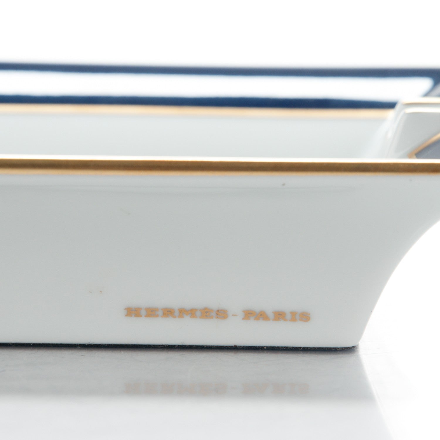 Hermes Porcelain Printed Les Leopards Ashtray 4 of 5