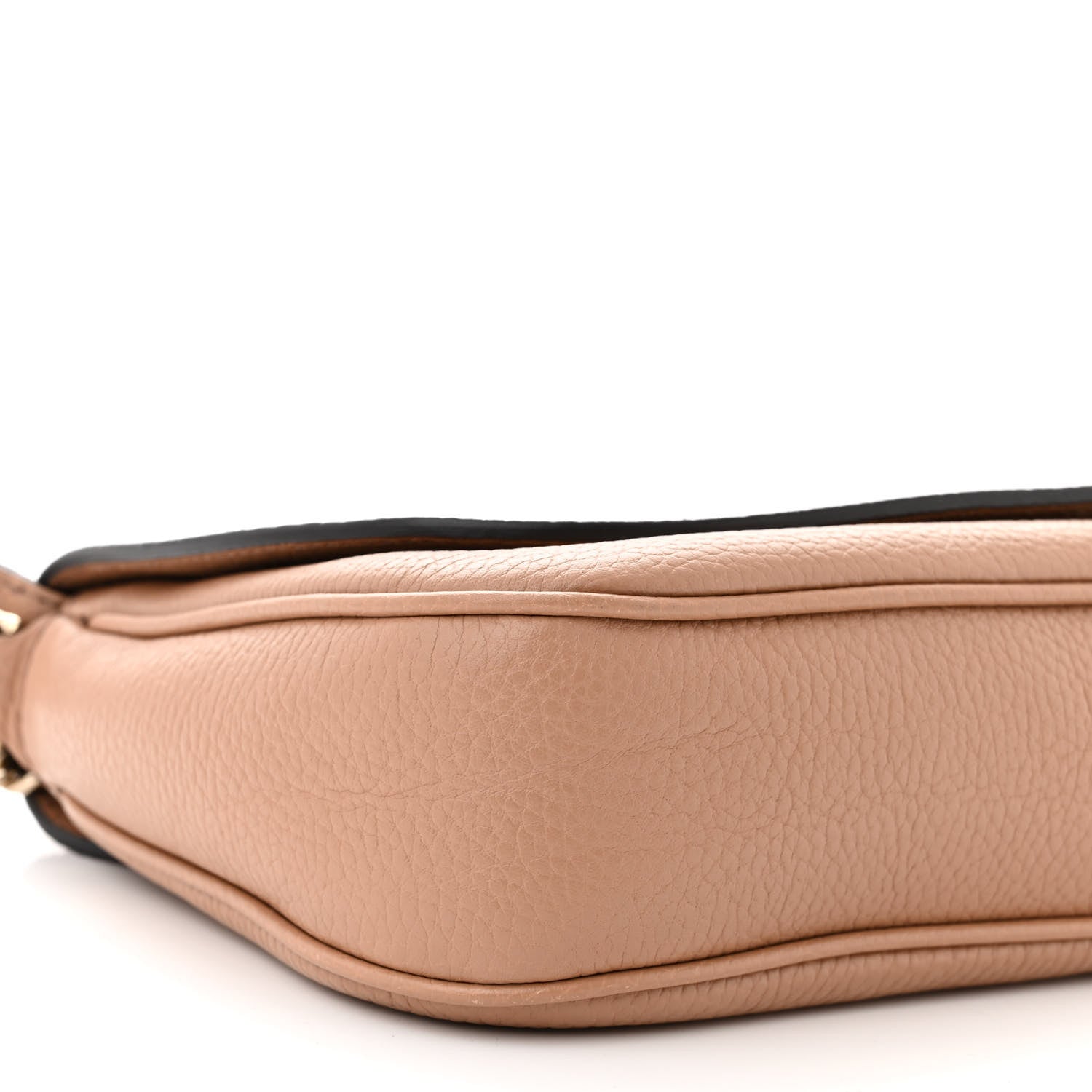Gucci Pebbled Calfskin Medium Soho Flap Crossbody Camelia 9 of 10