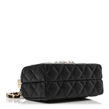 Chanel Lambskin Quilted Pearl CC Vanity Case Black 4 of 9