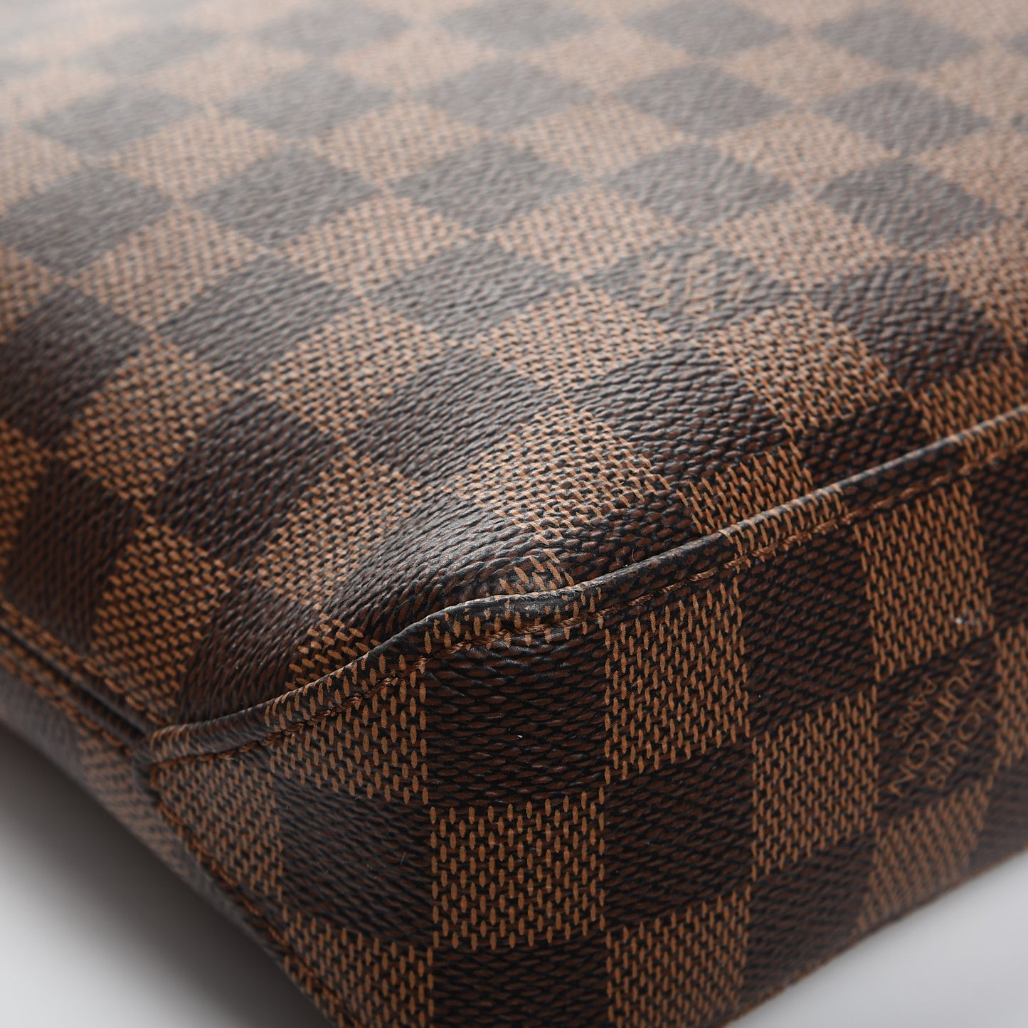 Damier Ebene Jake PM Messenger