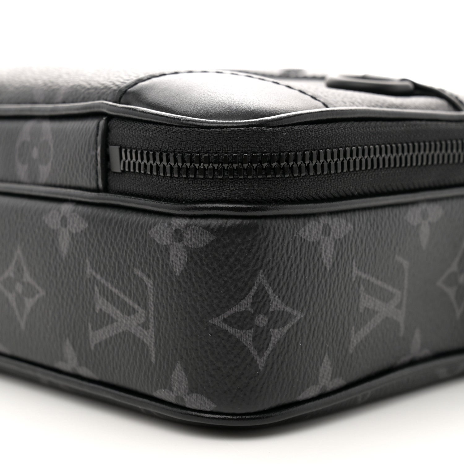 Louis Vuitton Monogram Eclipse Alpha Messenger 10 of 12