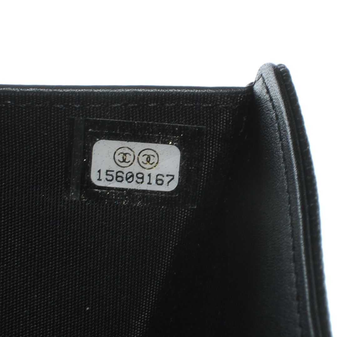 Caviar CC Large Flap Wallet Black