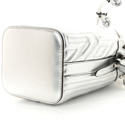 Fendi X MARC JACOBS Agnello Laminato Trapunta FF Mini Mon Tresor Bucket Bag Argento 10 of 10