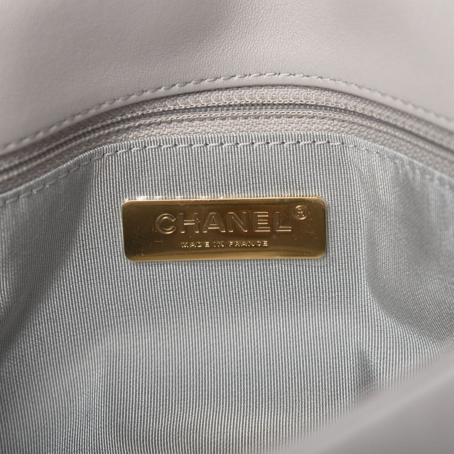 Lambskin Quilted Medium Chanel 19 Flap Grey