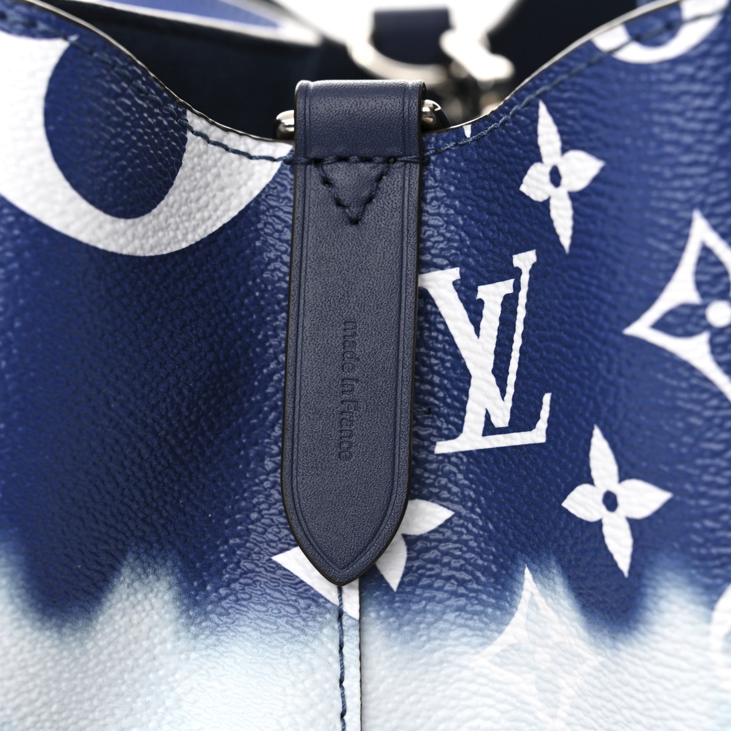 Louis Vuitton Monogram Escale Neonoe MM Blue 12 of 19