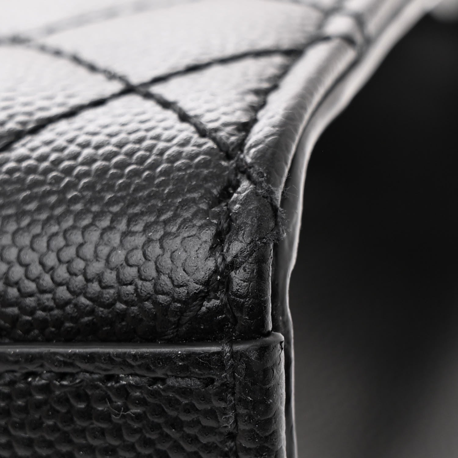 Saint Laurent Grain De Poudre Textured Mixed Matelasse Triquilt Medium Monogram Monochrome Satchel Black 13 of 13
