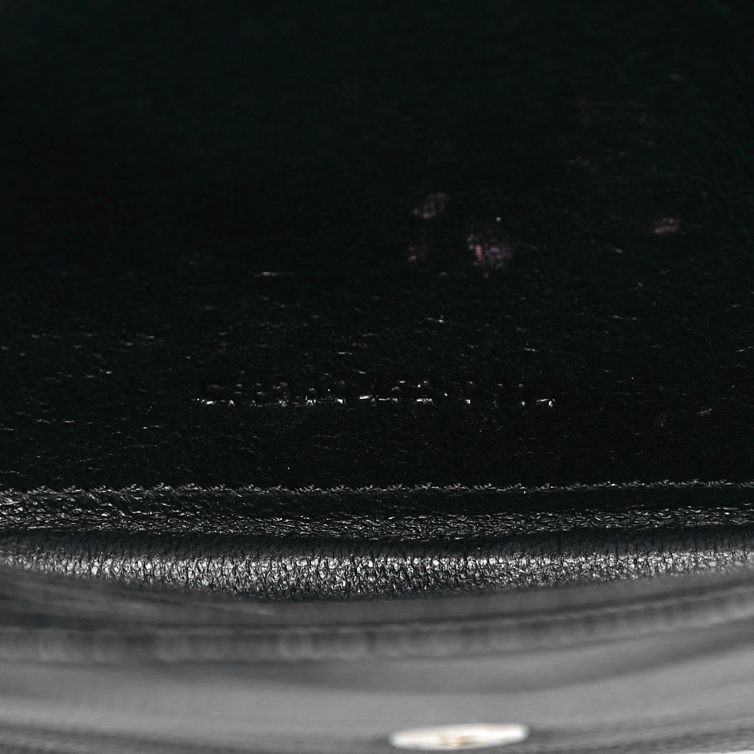 Saint Laurent Grain De Poudre Matelasse Chevron Monogram Chain Wallet Black 7 of 13