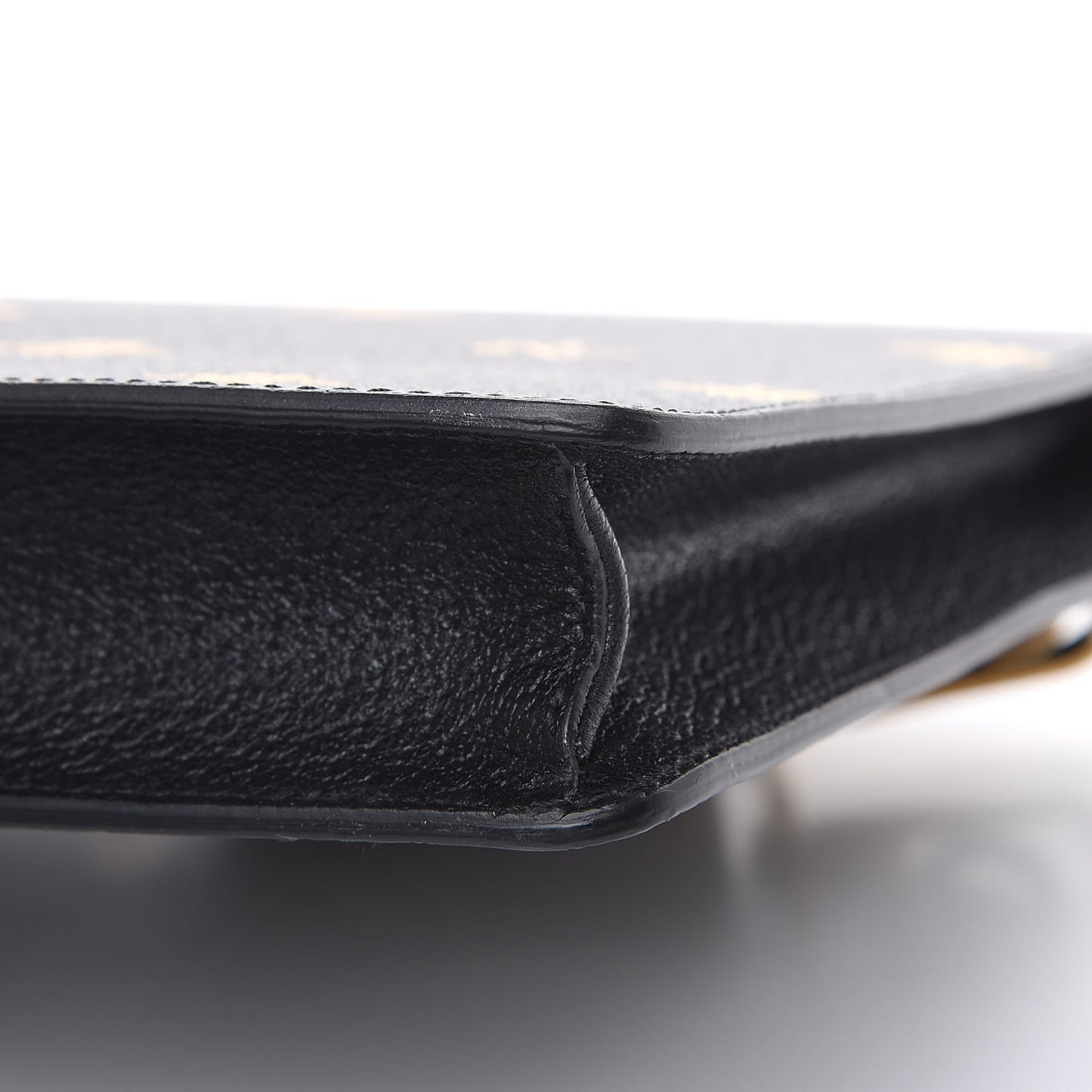 Grained Calfskin Bee Star Messenger Black