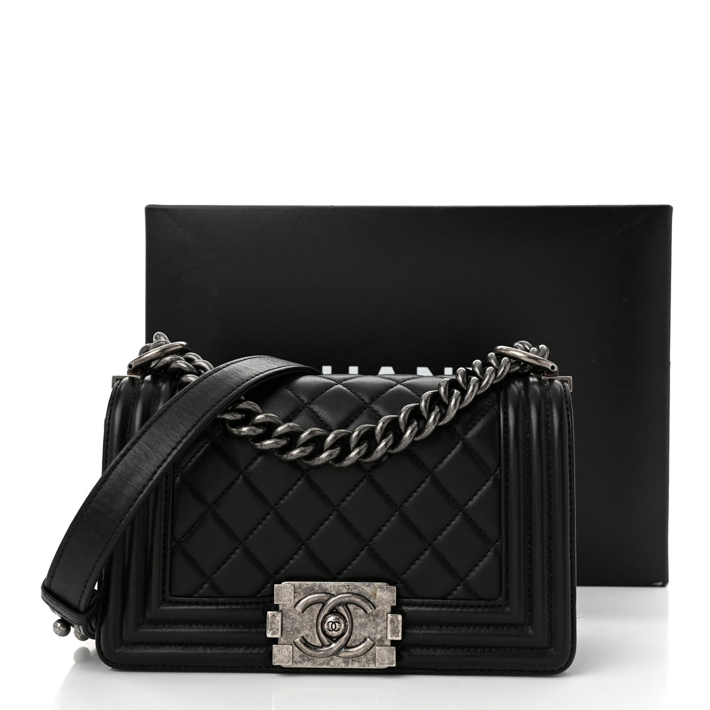 Lambskin Quilted Small Boy Flap Black