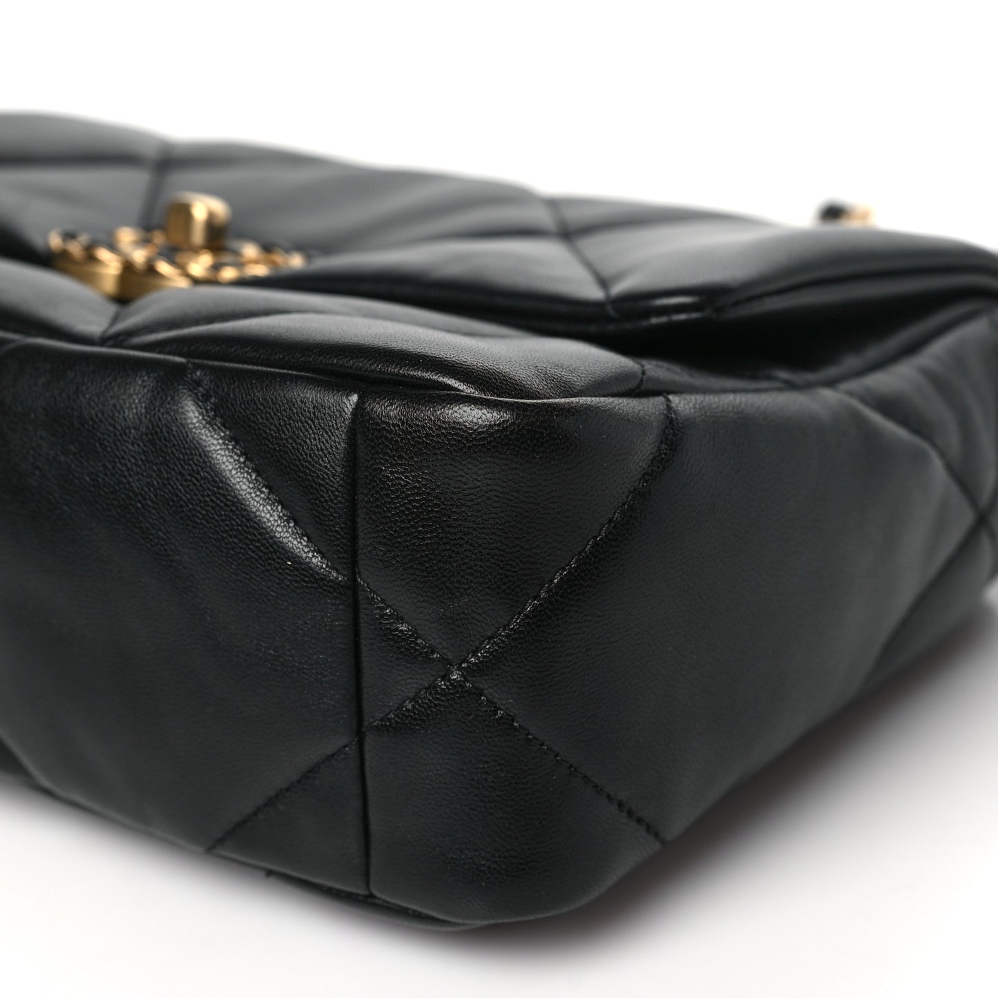 Lambskin Quilted Medium Chanel 19 Flap Black