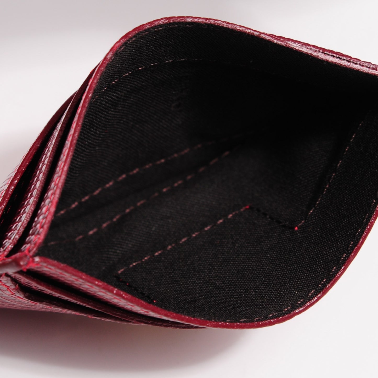 Lizard Card Holder Red