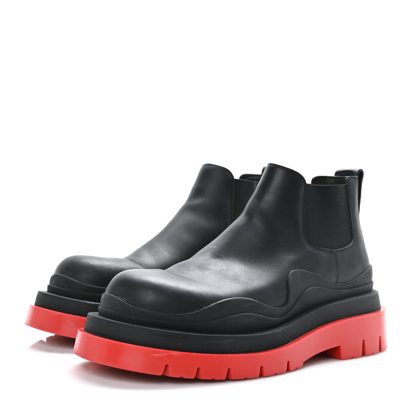 Calfskin Mens The Tire Cropped Chelsea Boots 40 Black Bright Red