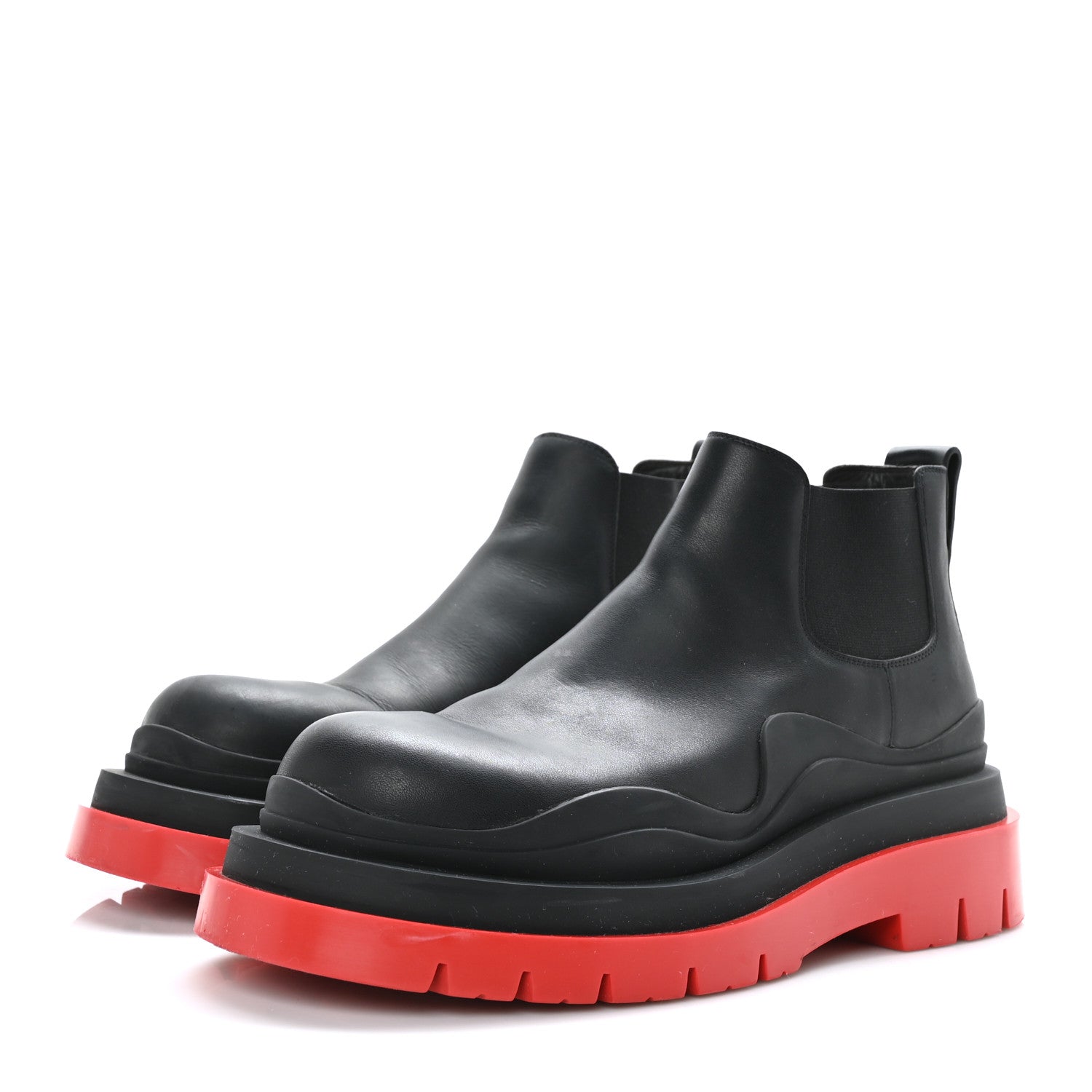 Bottega Veneta Calfskin Mens The Tire Cropped Chelsea Boots 40 Black Bright Red 3 of 9