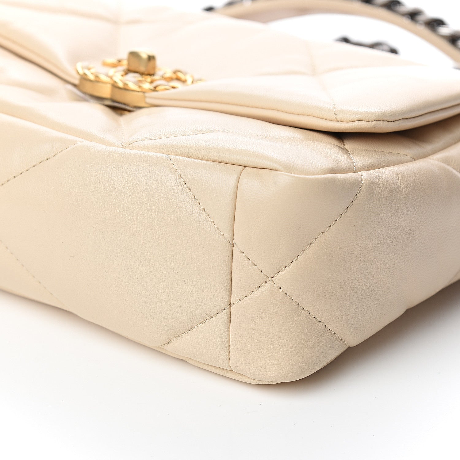 Chanel Goatskin Quilted Medium 19 Flap Beige 8 of 10