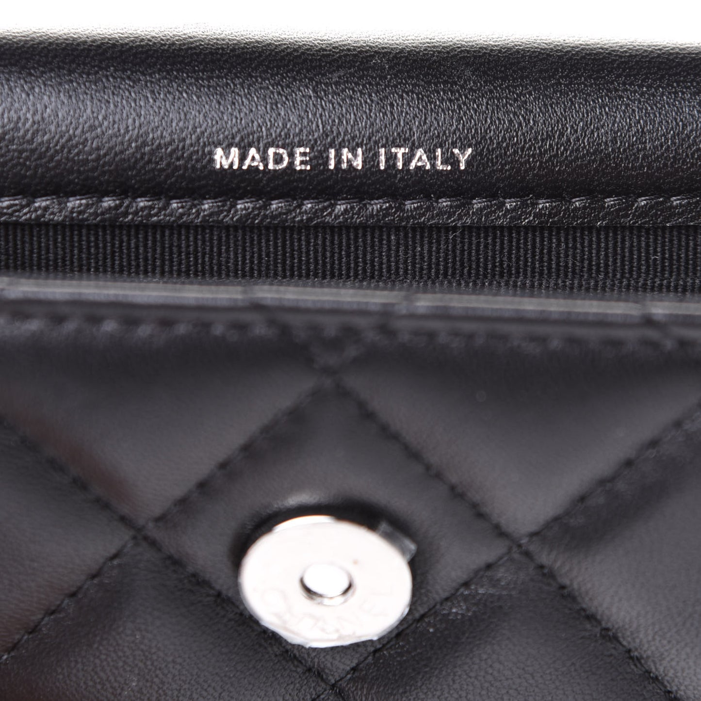 Lambskin Quilted CC Hook Card Holder So Black