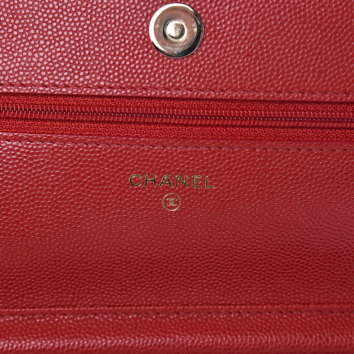 Caviar Quilted Wallet on Chain WOC Red
