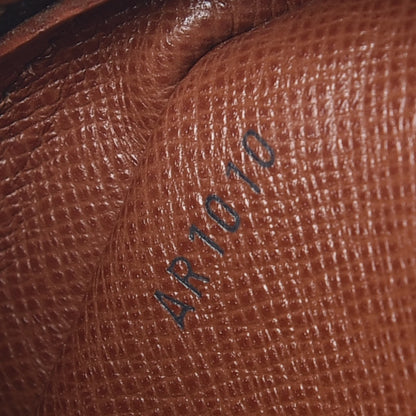 Louis Vuitton Monogram Danube 21 9 of 14