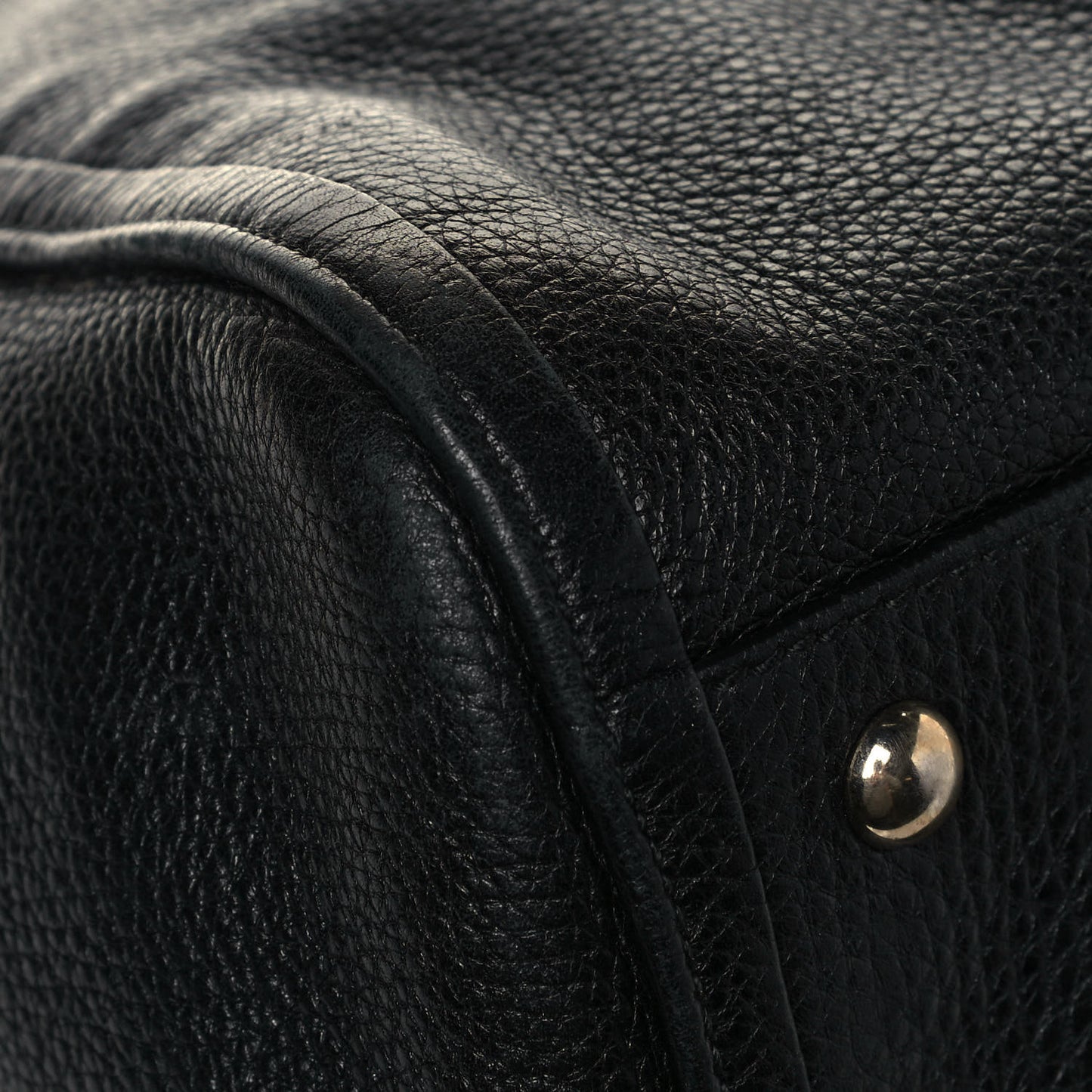 Pebbled Calfskin Medium Soho Shoulder Bag Black