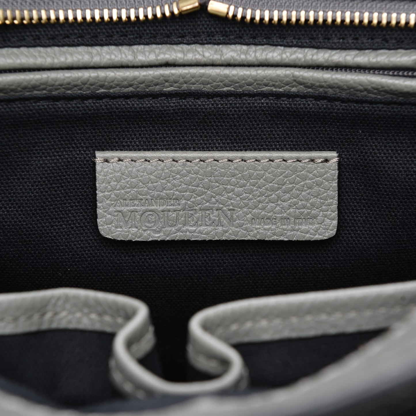 Pebbled Calfskin Small Skull Padlock Zip Around Tote Dark Grey