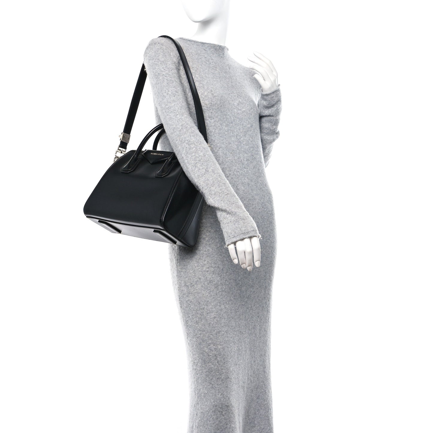 Shiny Lord Calfskin Small Antigona Black
