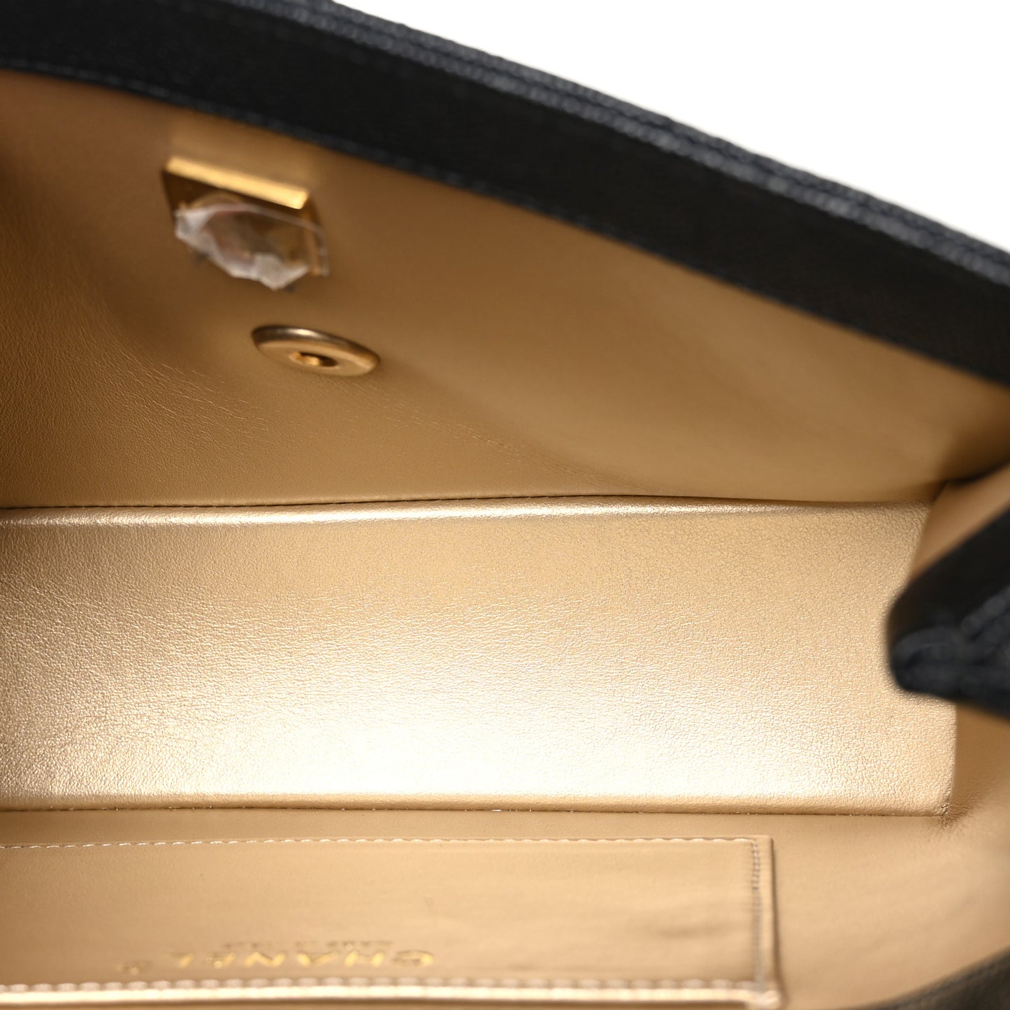 Caviar Quilted Medium Carry Me Top Handle Flap Black