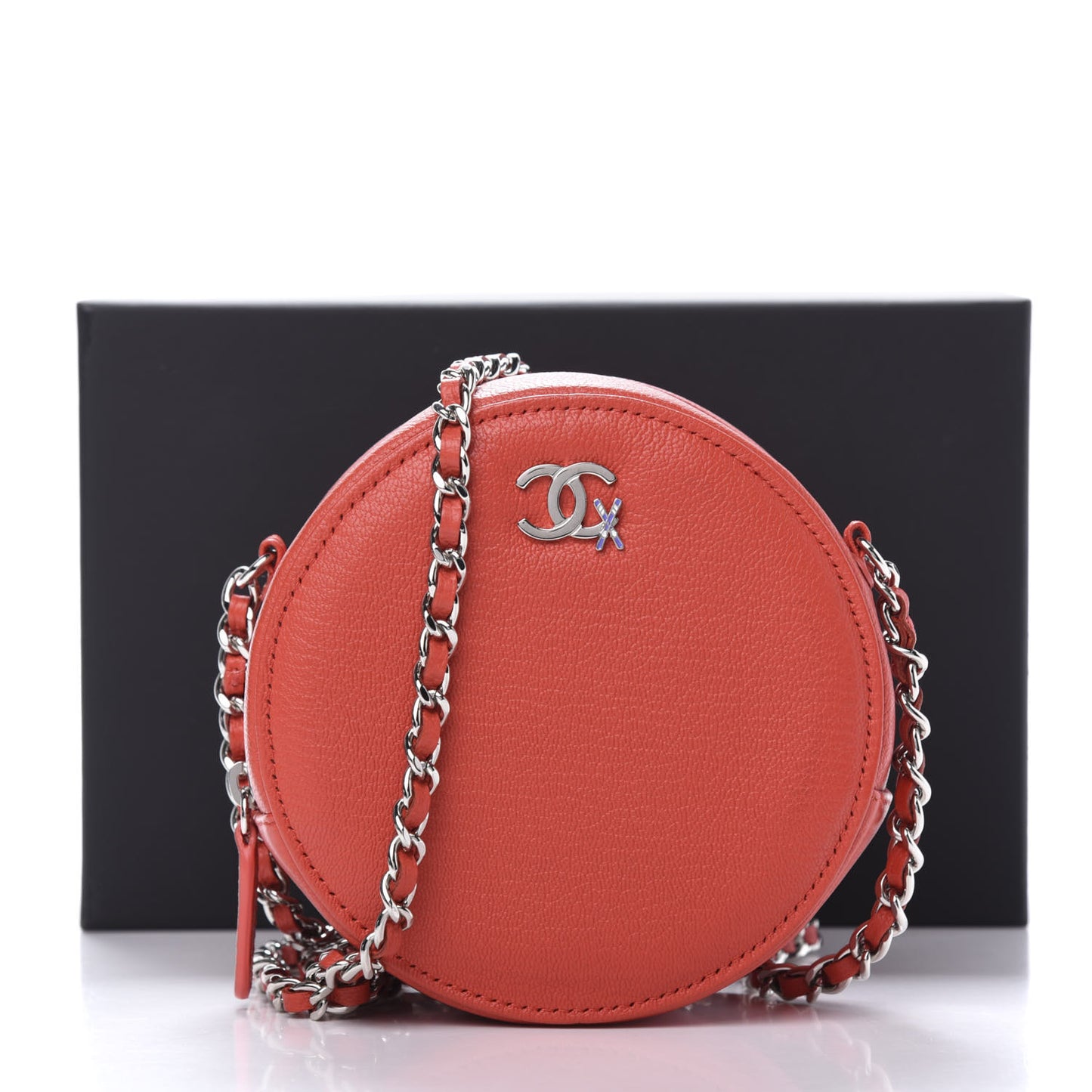 Goatskin Round Clutch With Chain Red