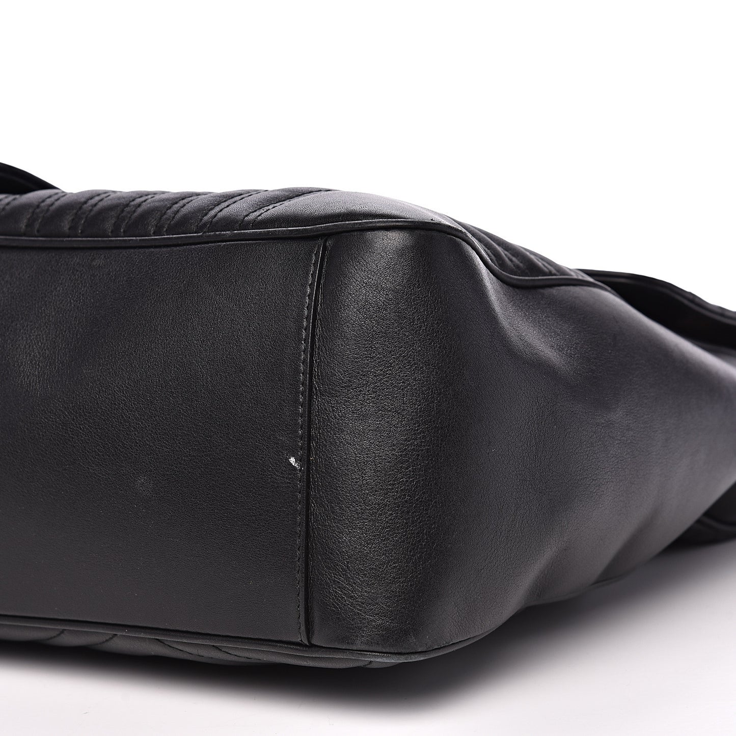 Calfskin Matelasse Maxi GG Marmont Top Handle Shoulder Bag Black