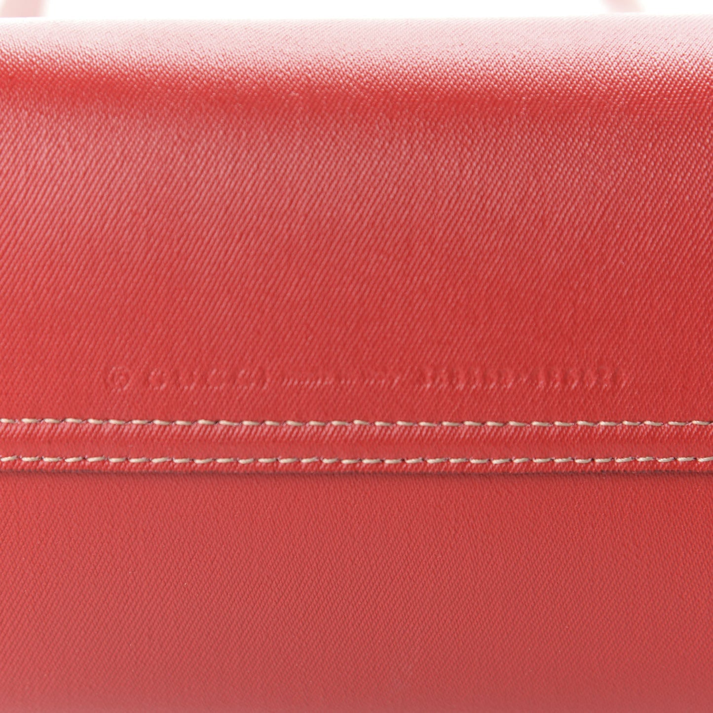 GG Supreme Monogram Medium Reversible Tote Beige Red