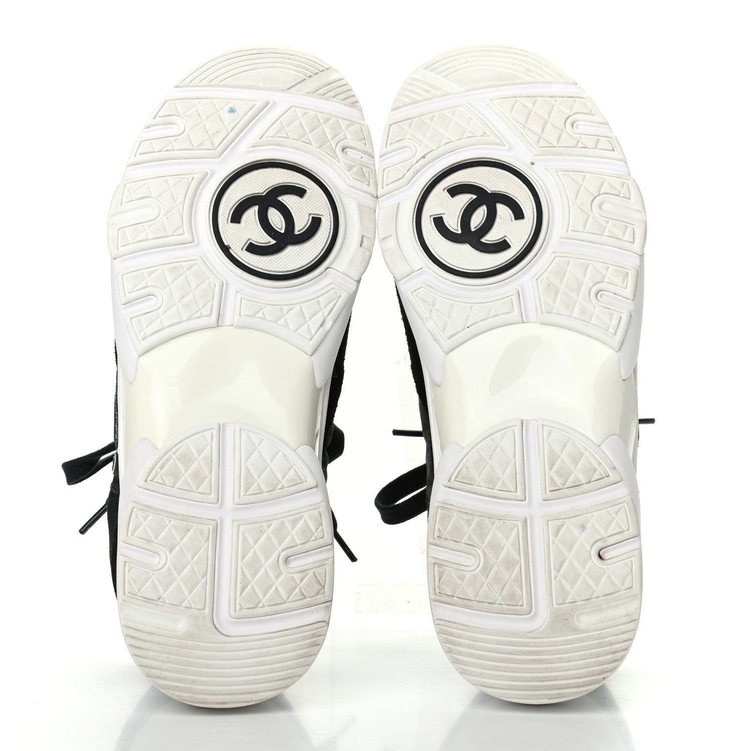 Chanel Nylon Calfskin Suede CC Womens Sneakers 38 Black White 5 of 8