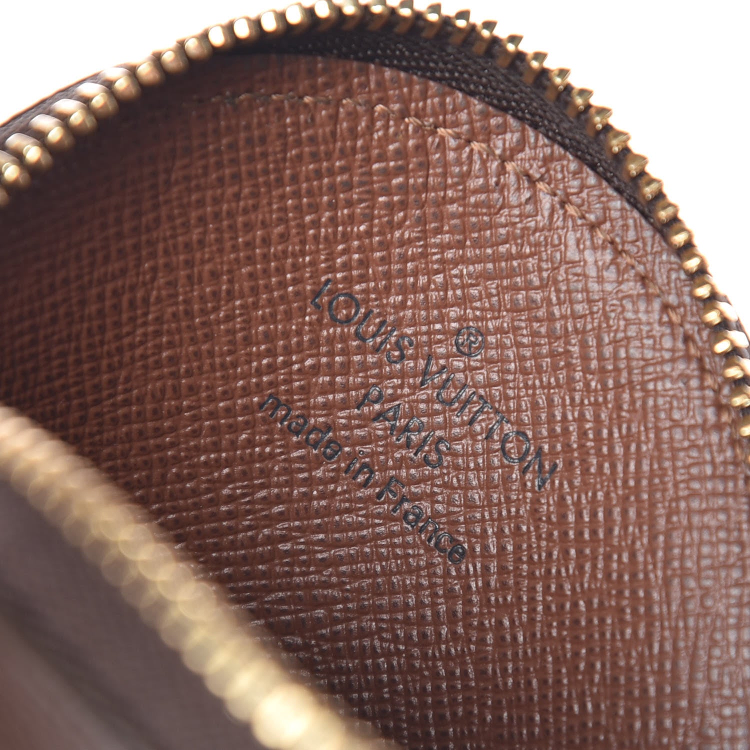 Louis Vuitton Monogram Round Coin Purse 6 of 8