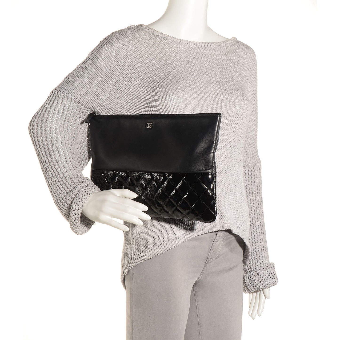 Patent Quilted Lambskin Large Cosmetic Case Black