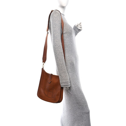 Hermes Taurillon Clemence EVELYNE III PM Gold 2 of 13