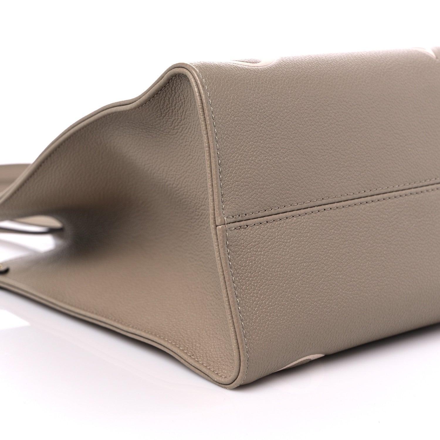 Louis Vuitton Empreinte Monogram Giant Onthego MM Tourterelle Creme 8 of 10