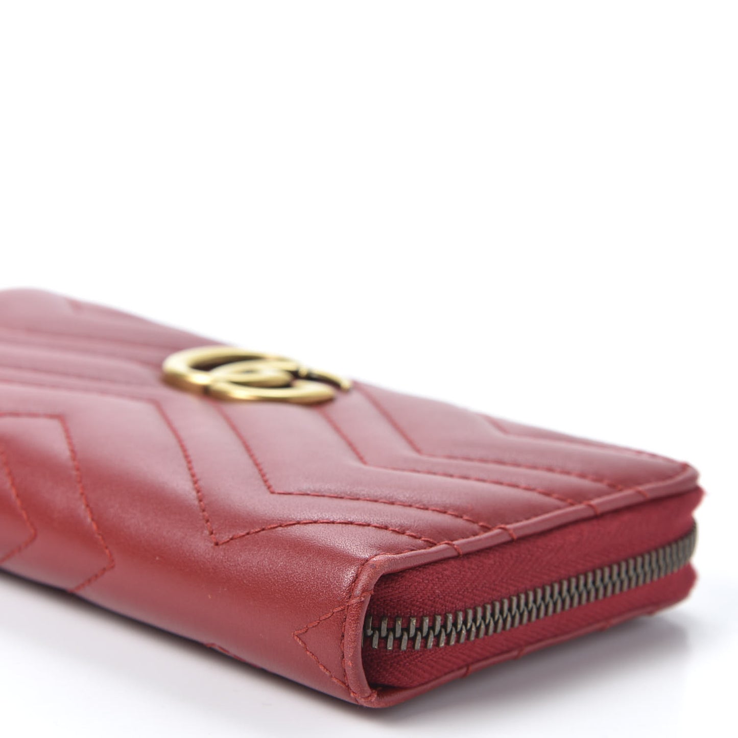 Calfskin Matelasse GG Marmont Zip Around Wallet Hibiscus Red