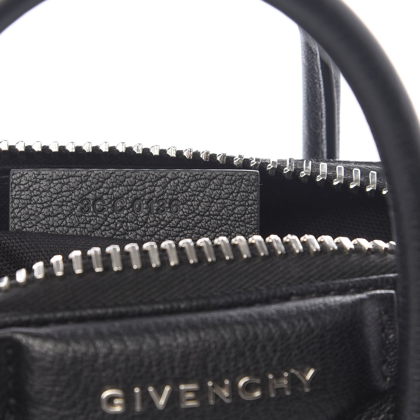 Sugar Goatskin Small Antigona Black