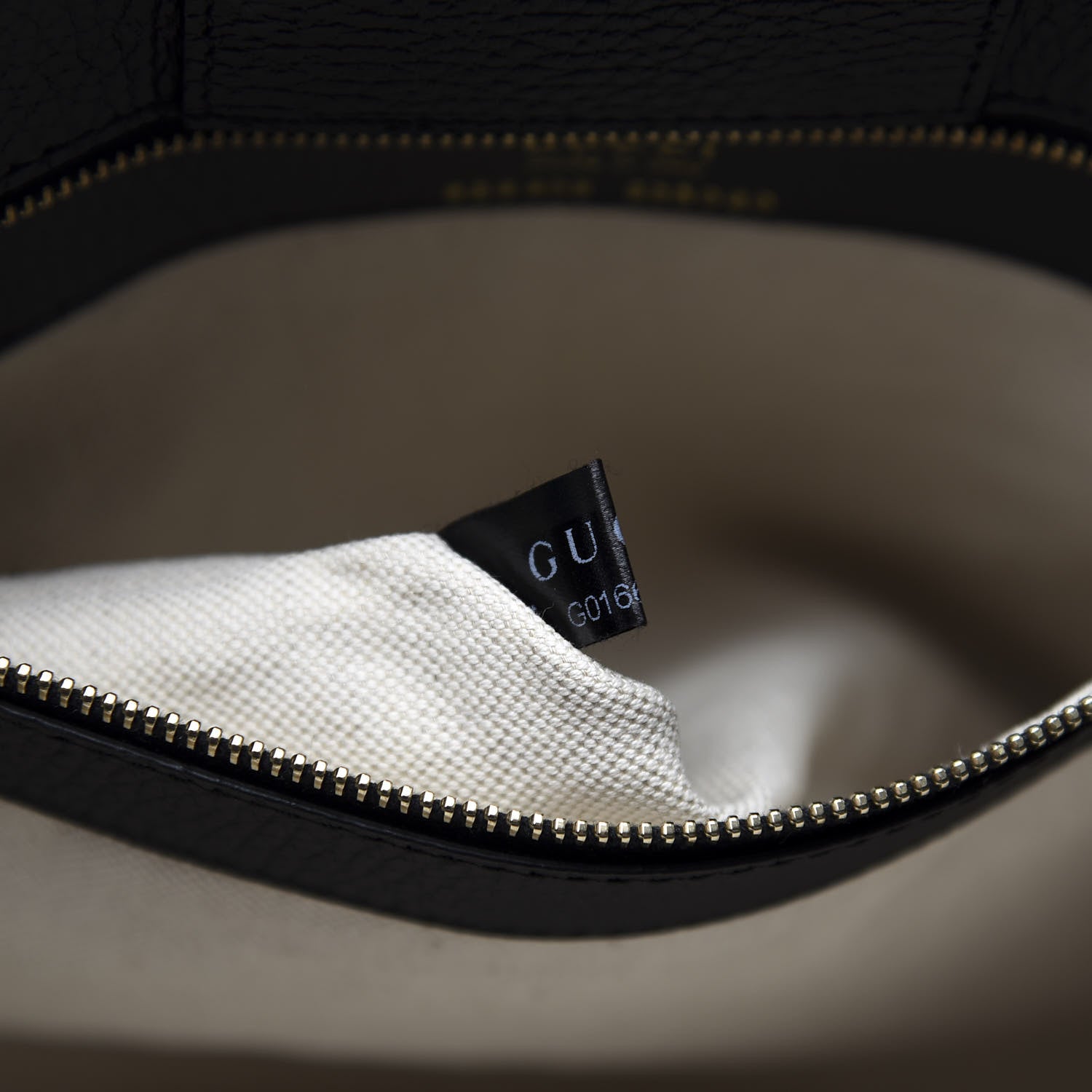 Gucci Pebbled Calfskin Small Swing Tote Black 6 of 10