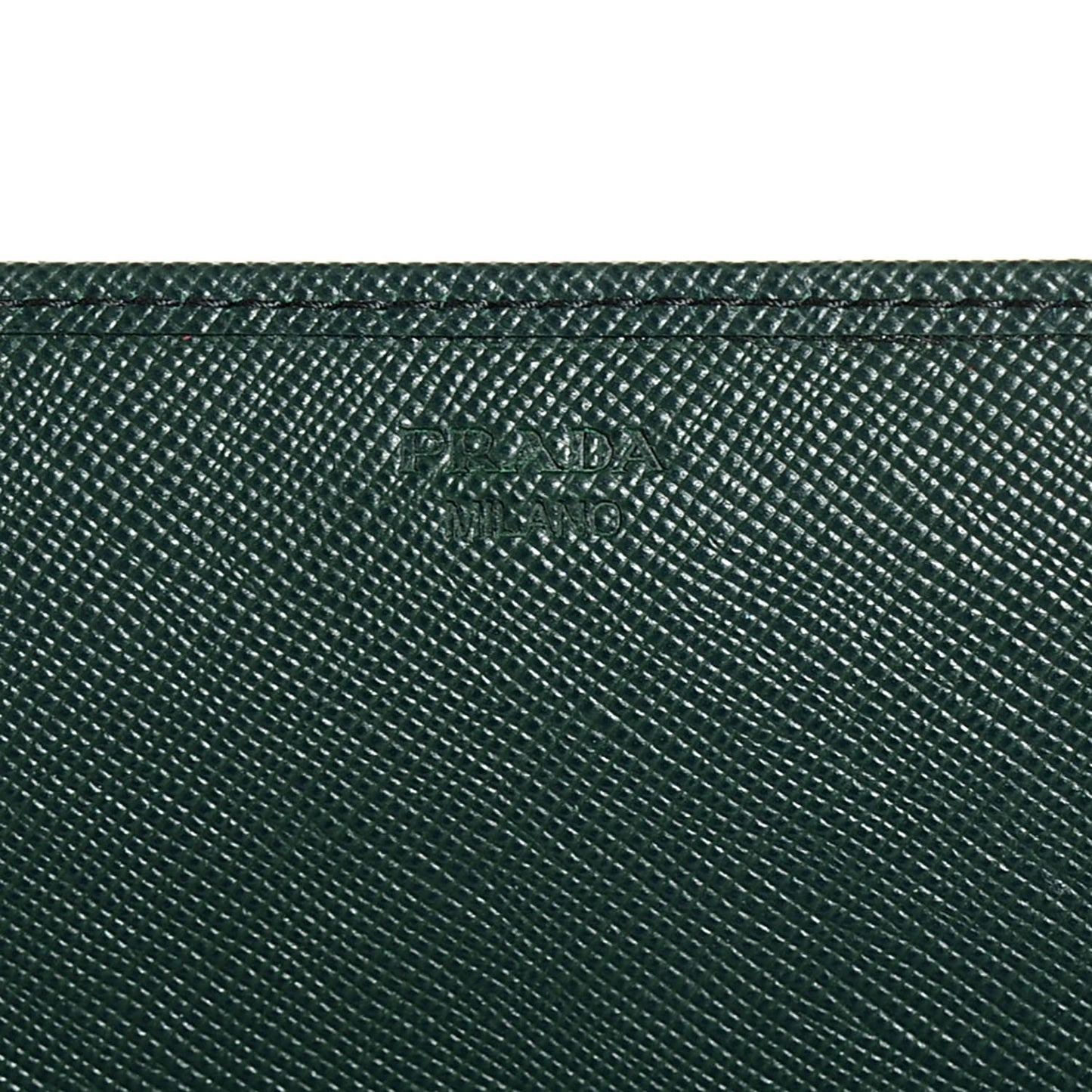 Saffiano Metal Oro Chain Wallet Smeraldo