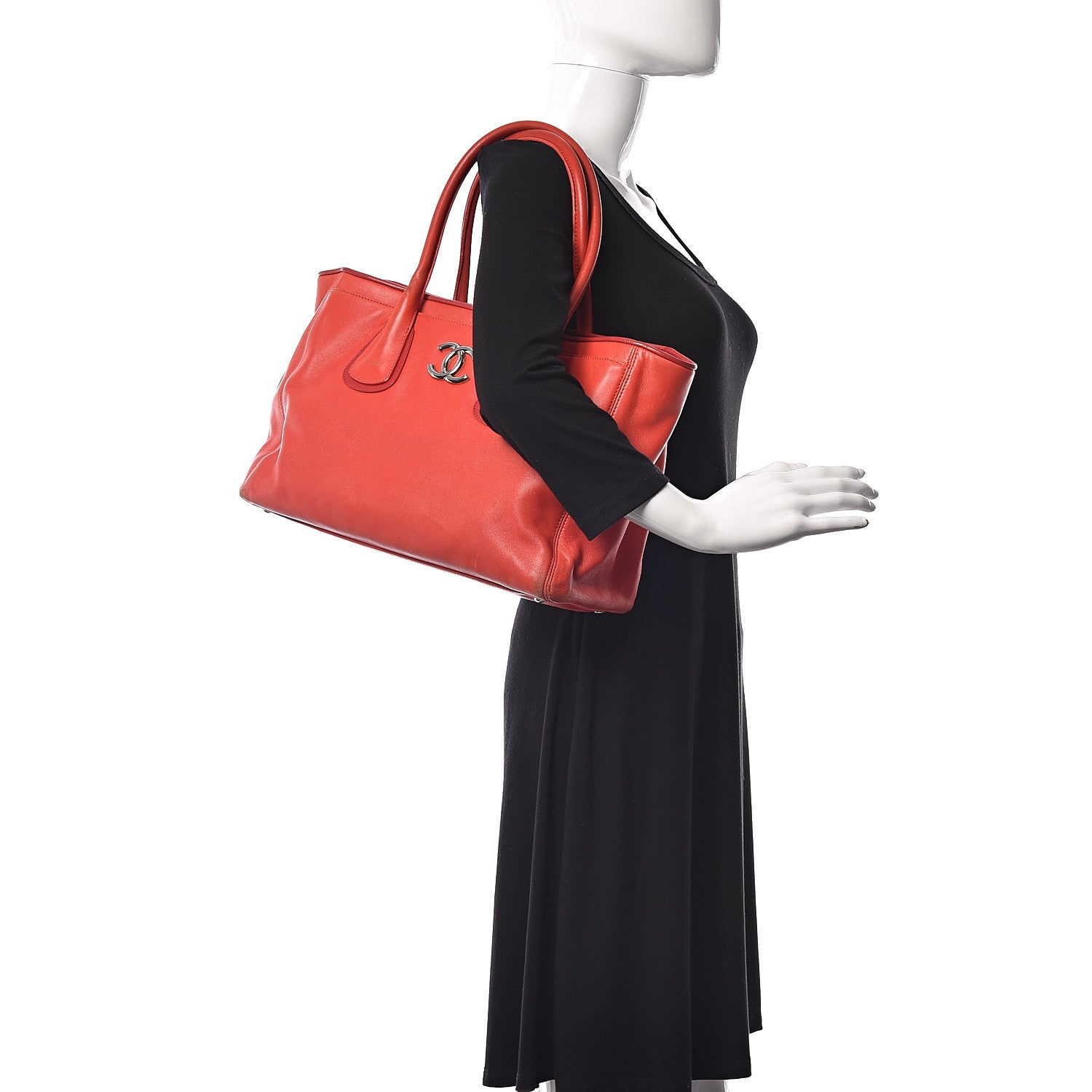 Chanel Lambskin Executive Cerf Shopper Tote Red 2 of 21