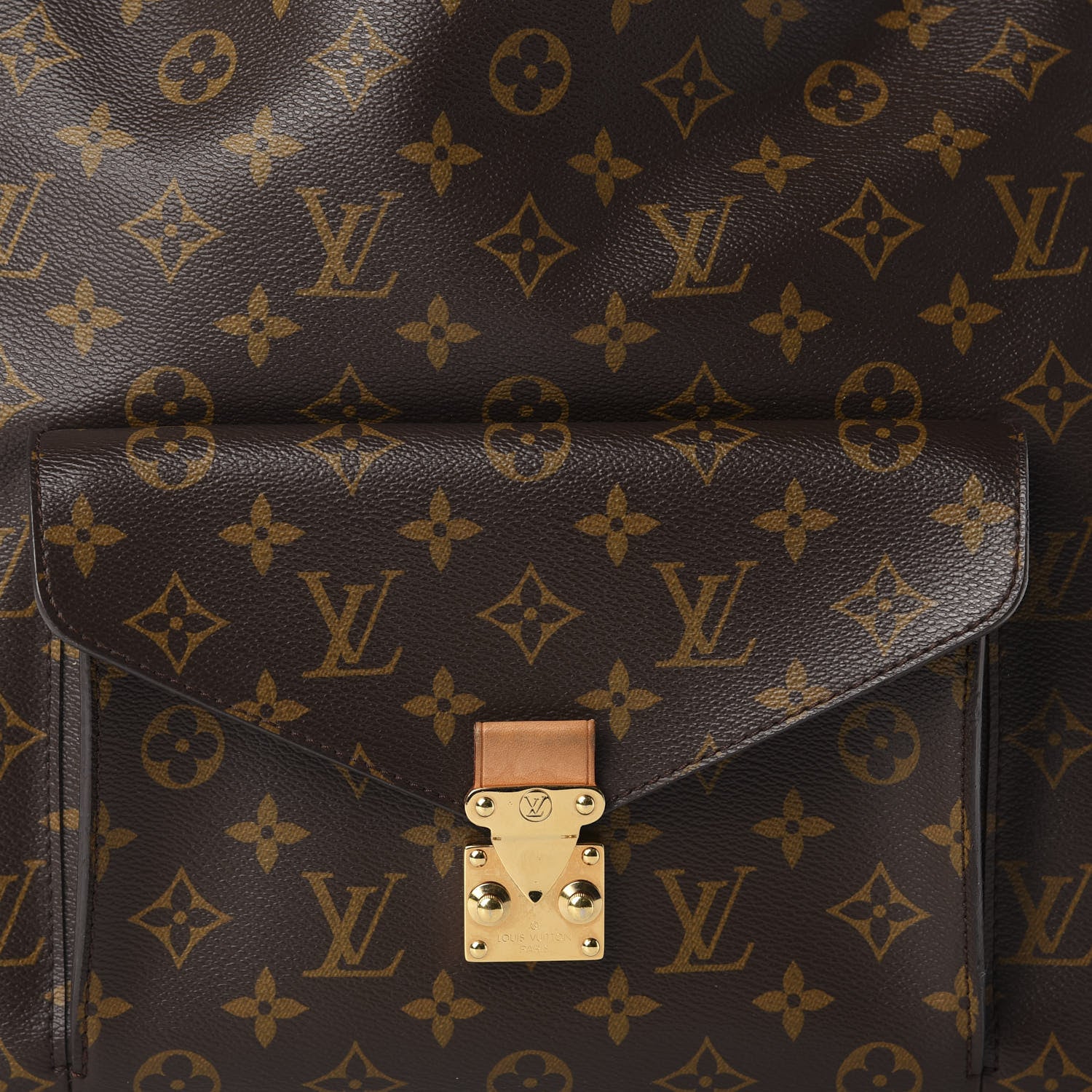 Louis Vuitton Monogram Metis 10 of 10