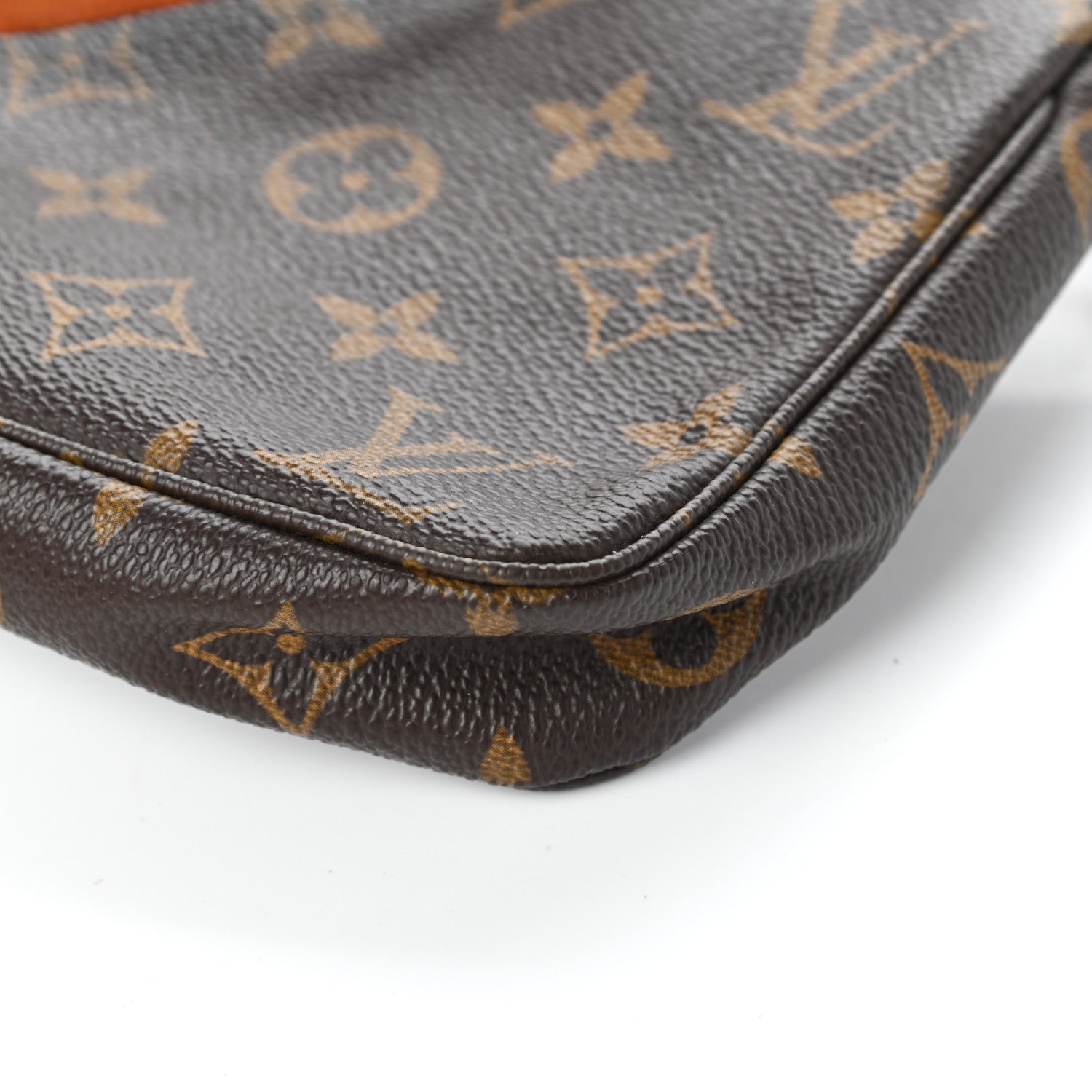 Louis Vuitton Monogram Pochette Accessories 8 of 11