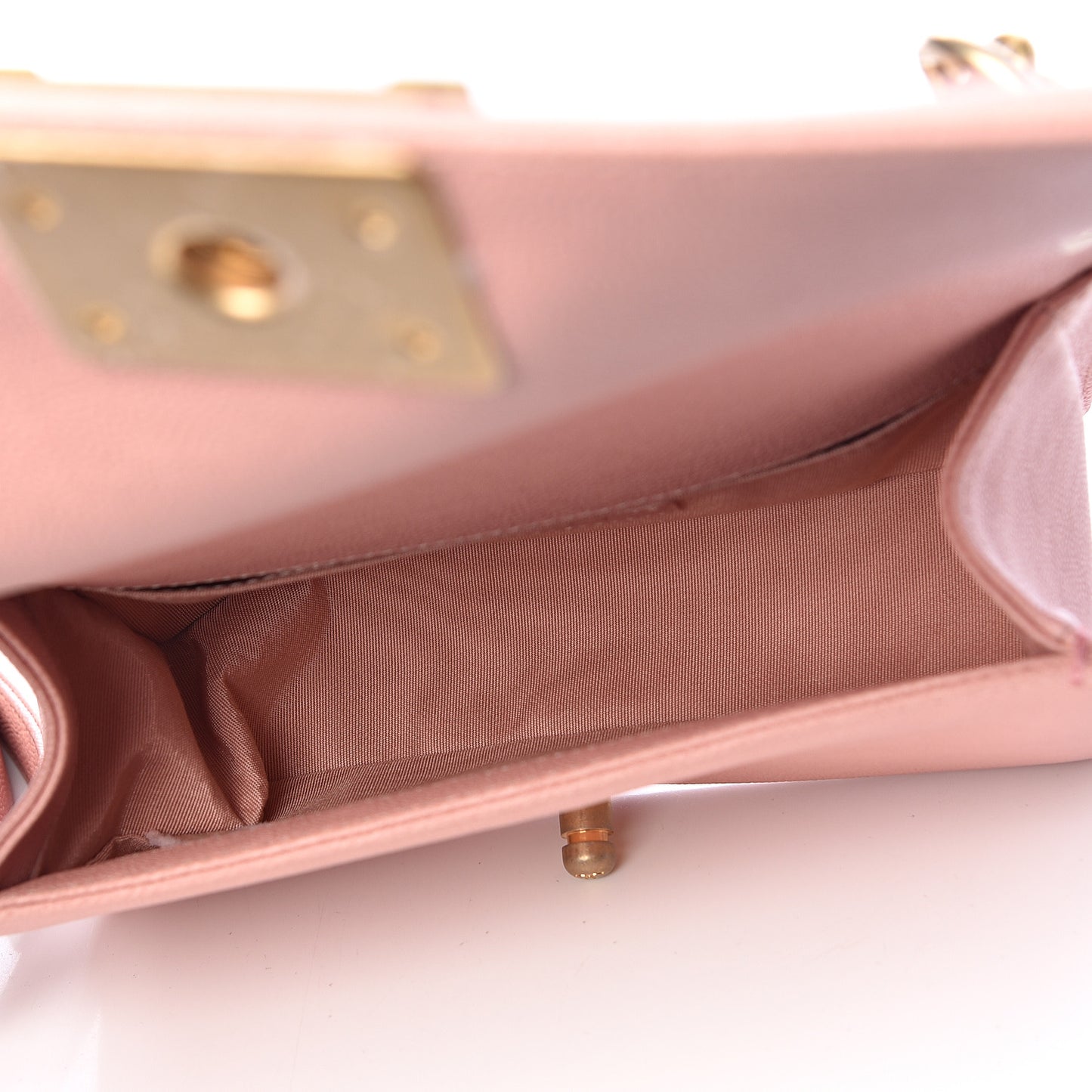 Caviar Quilted Small Boy Flap Light Pink