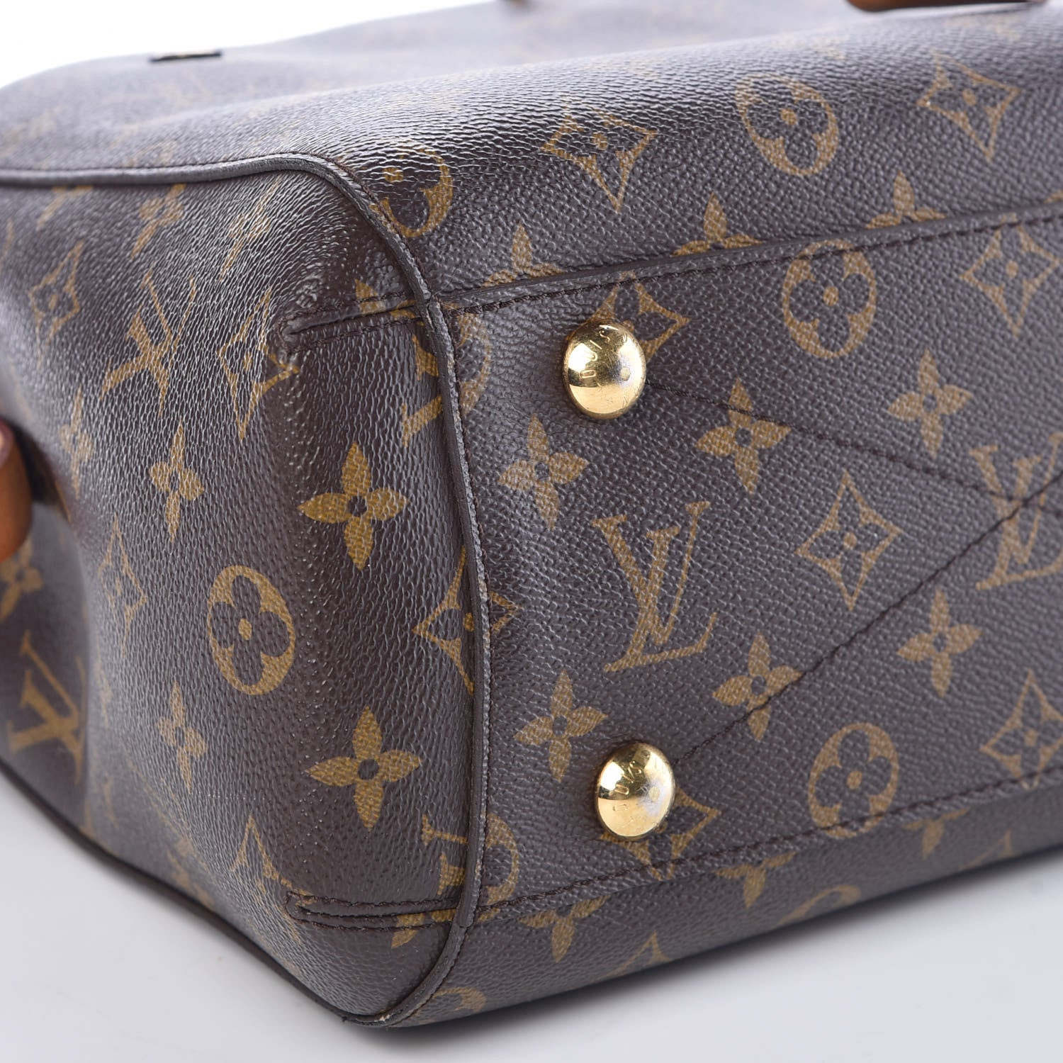 Louis Vuitton Monogram Montaigne BB 23 of 24