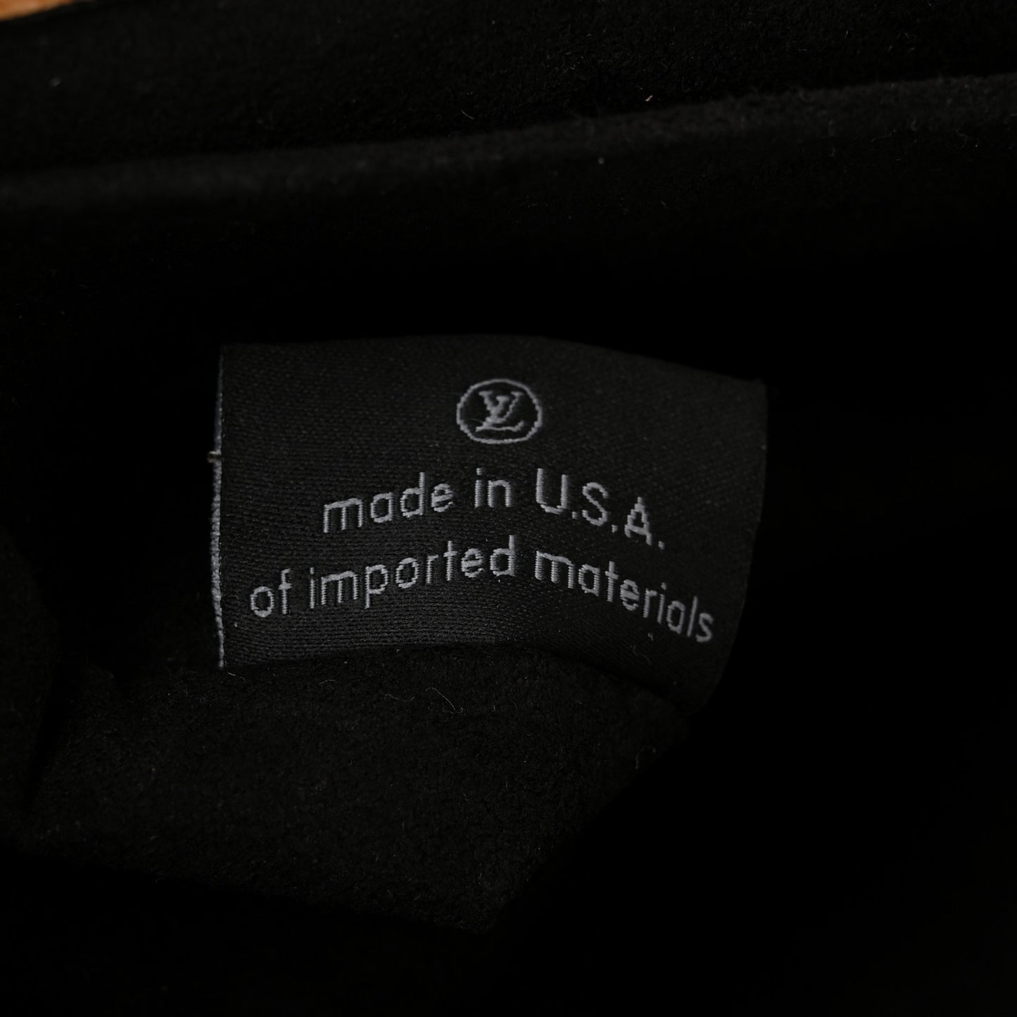 Reverse Monogram Pochette Metis