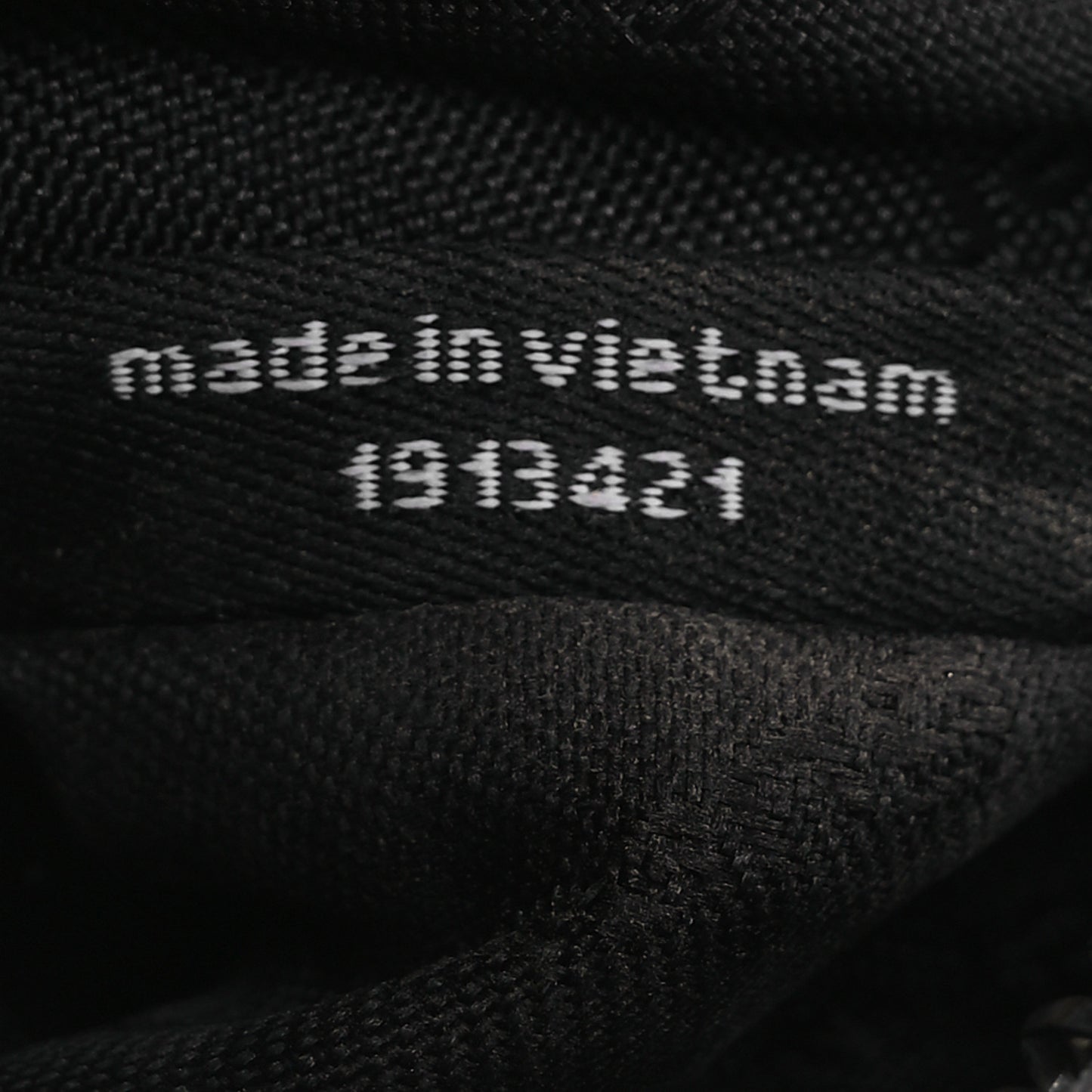 Satin Crystal Heiress Pouch Silver