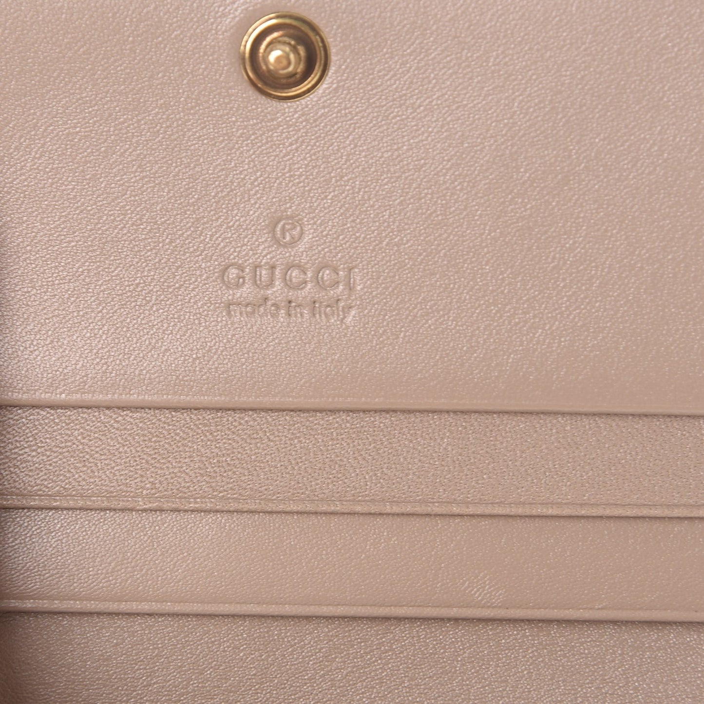 Calfskin Matelasse GG Marmont Card Case Wallet Porcelain Rose