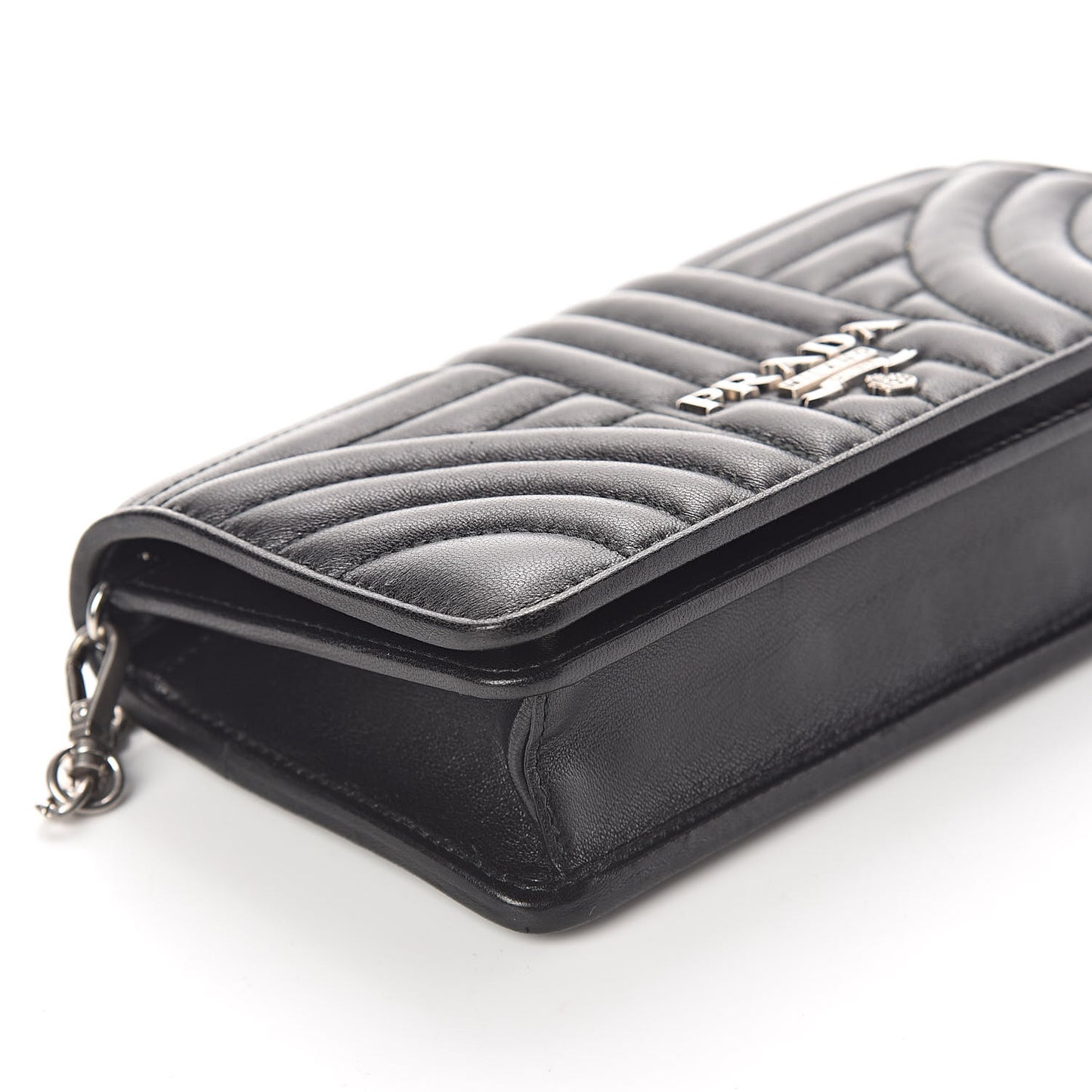 Soft Calf Quilted Diagramme Chain Wallet Black