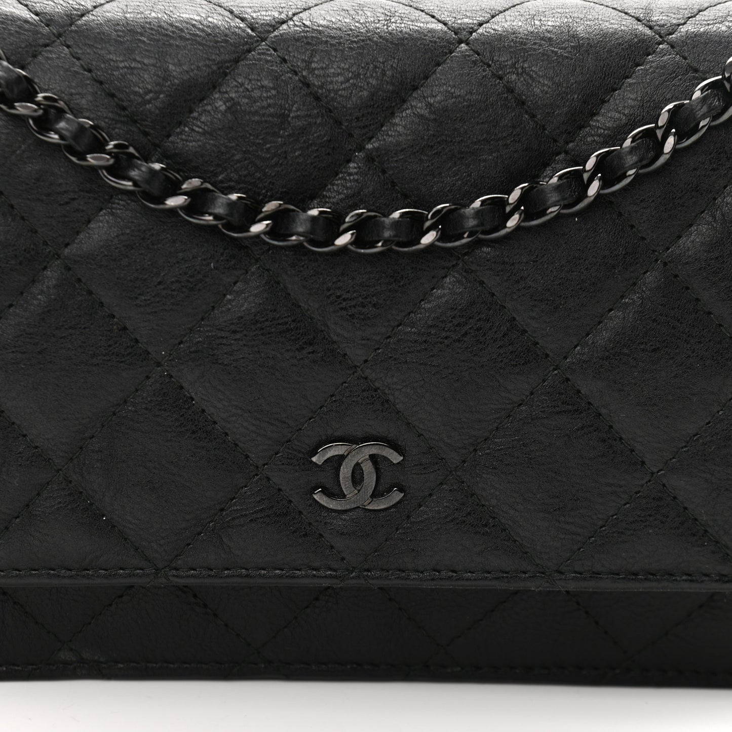 Crumpled Calfskin Quilted Wallet On Chain WOC So Black