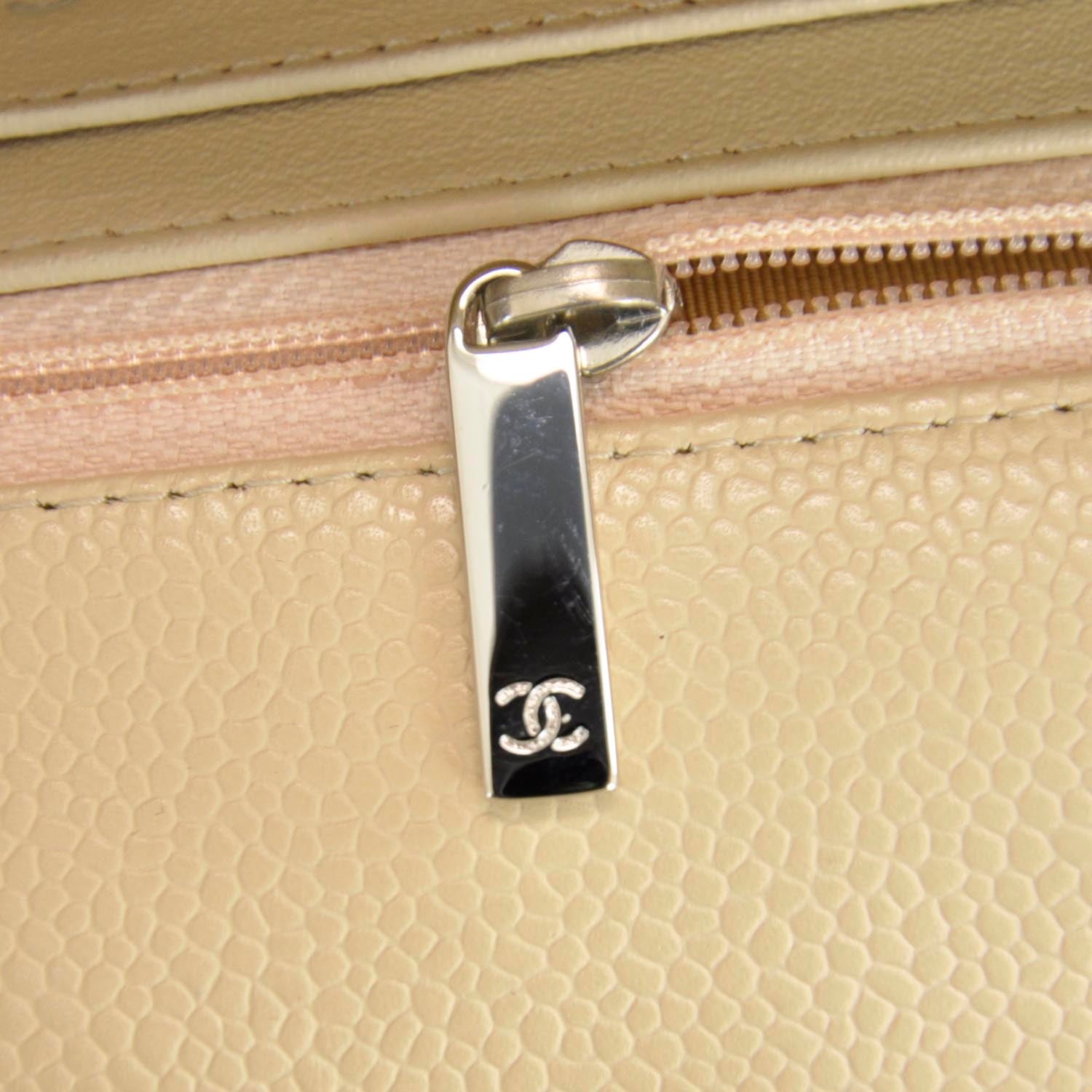 Chanel Caviar Jumbo Single Flap Beige Clair 11 of 12