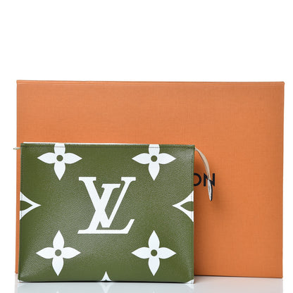 Louis Vuitton Monogram Giant Toiletry Pouch 26 Kaki 10 of 10