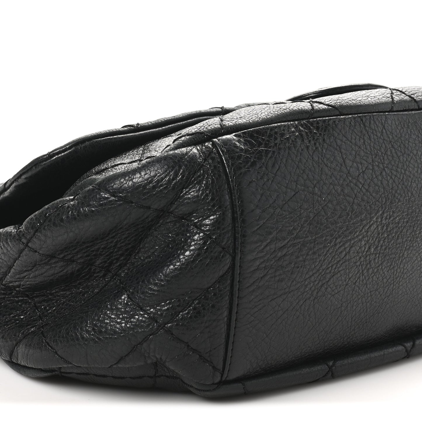 Glazed Calfskin Stitched XL On The Road Flap Black